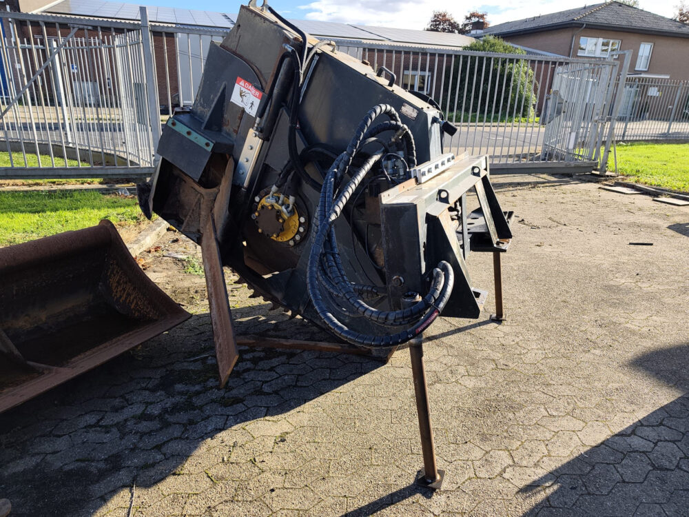 bobcat-ws24-asfaltzaag