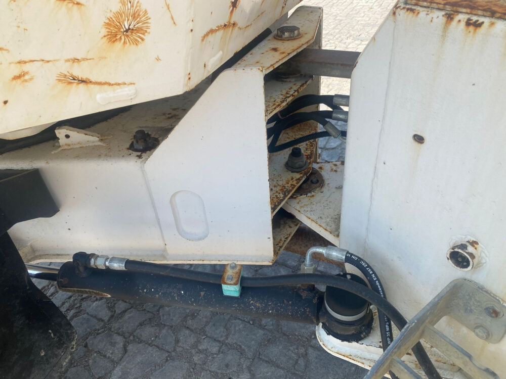 thwaites-mach-444-knikdumper-swivel