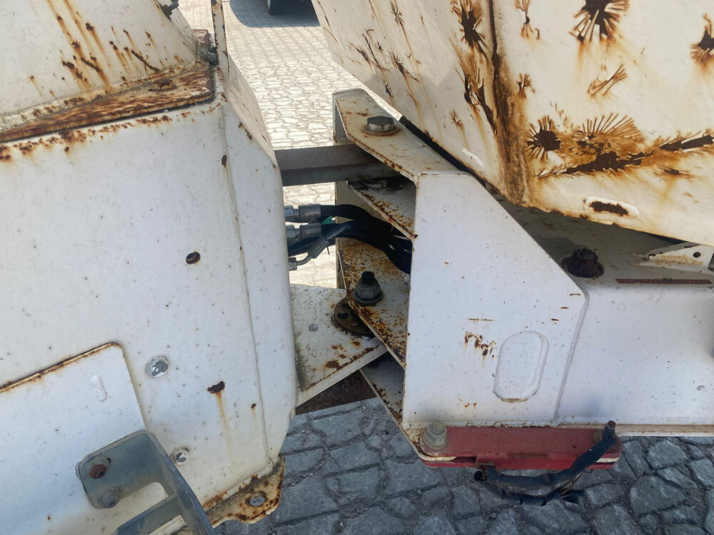 thwaites-mach-444-knikdumper-swivel