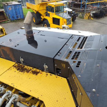 caterpillar-374-d-rupsgraafmachine