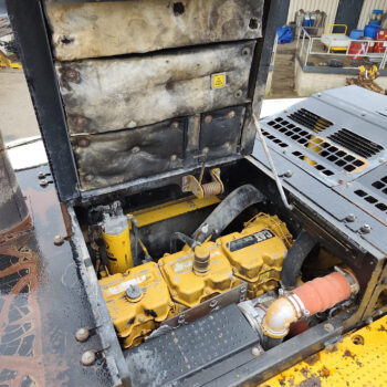 caterpillar-374-d-rupsgraafmachine