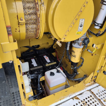 caterpillar-374-d-rupsgraafmachine