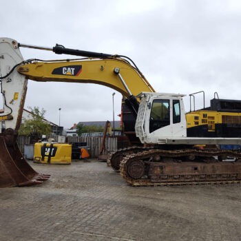 caterpillar-374-d-rupsgraafmachine