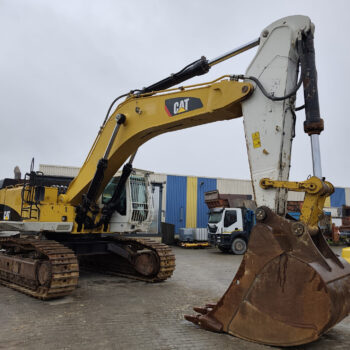 caterpillar-374-d-rupsgraafmachine