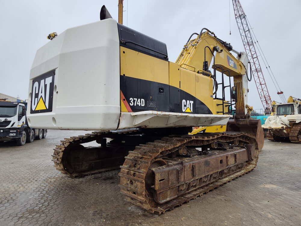 caterpillar-374-d-rupsgraafmachine