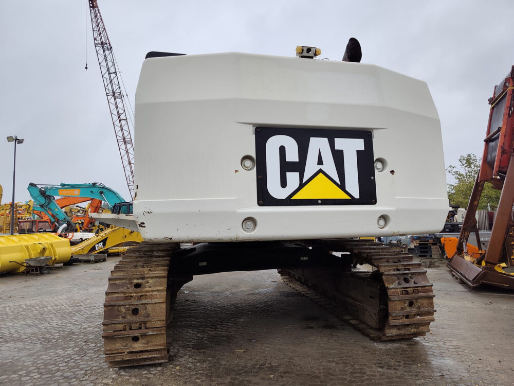 caterpillar-374-d-rupsgraafmachine