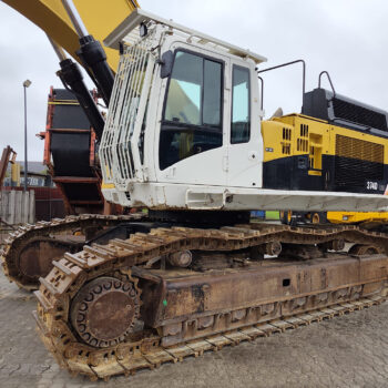 caterpillar-374-d-rupsgraafmachine