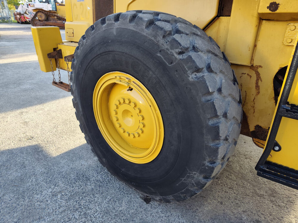caterpillar-938h-wiellader
