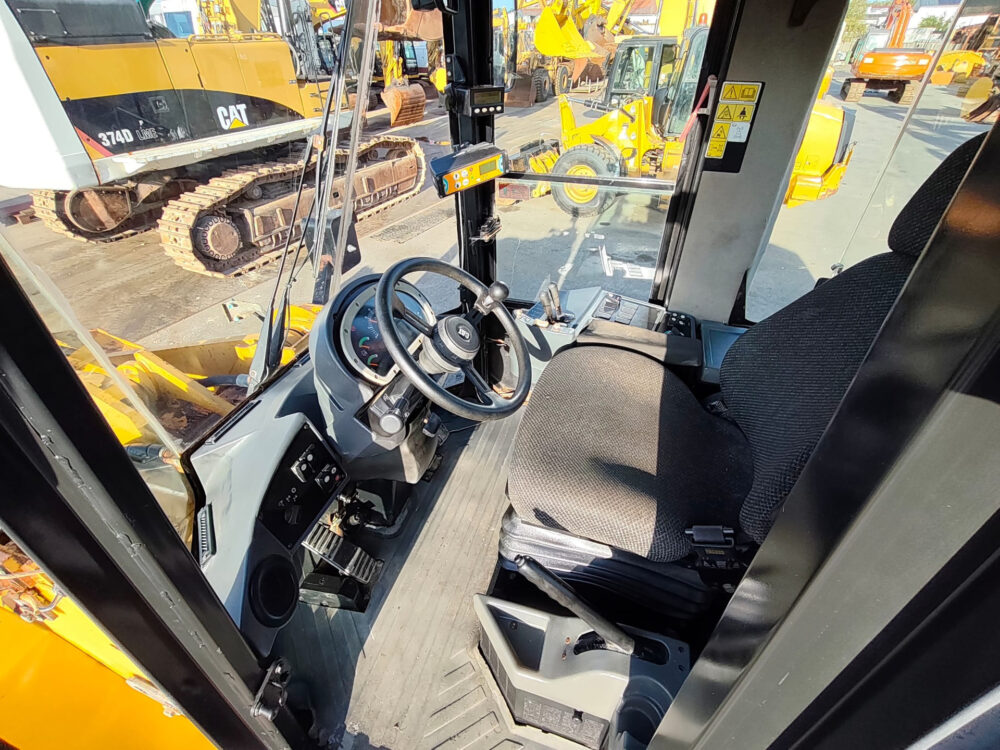 caterpillar-938h-wiellader