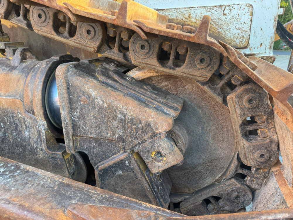 caterpillar-d6t-xl-rupsdozer-7