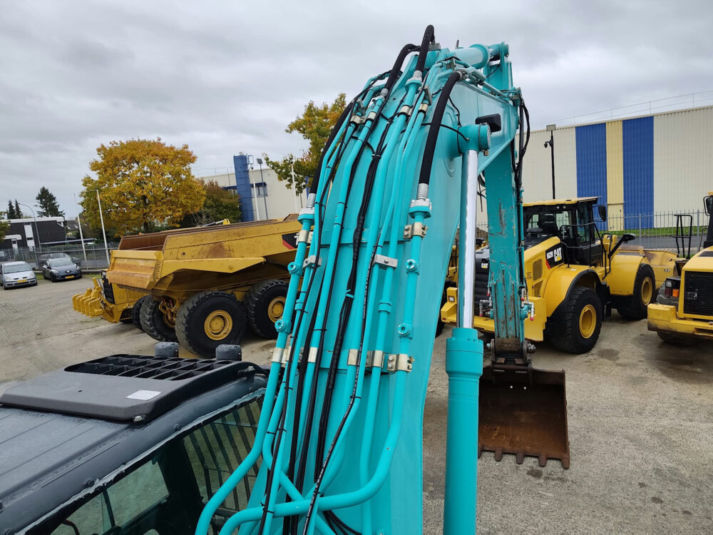 kobelco-sk350-nlc-9-rupsgraafmachine