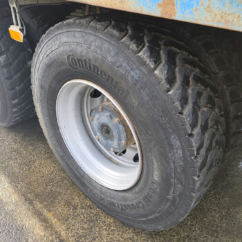 iveco-trakker-500-8x4-kipper-26-000km-6