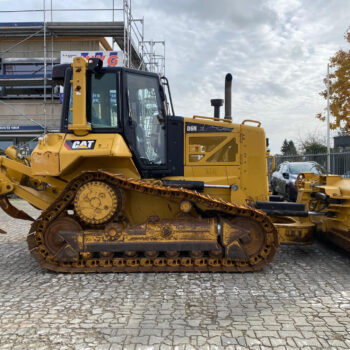 caterpillar-d6n-xl-bulldozer