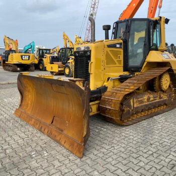 caterpillar-d6n-xl-bulldozer