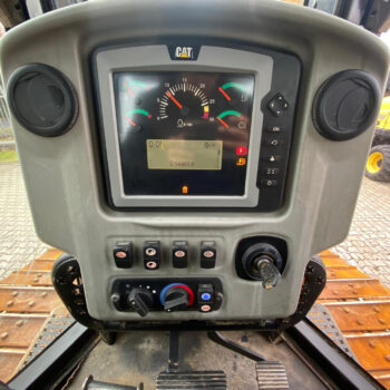 caterpillar-d6n-xl-bulldozer