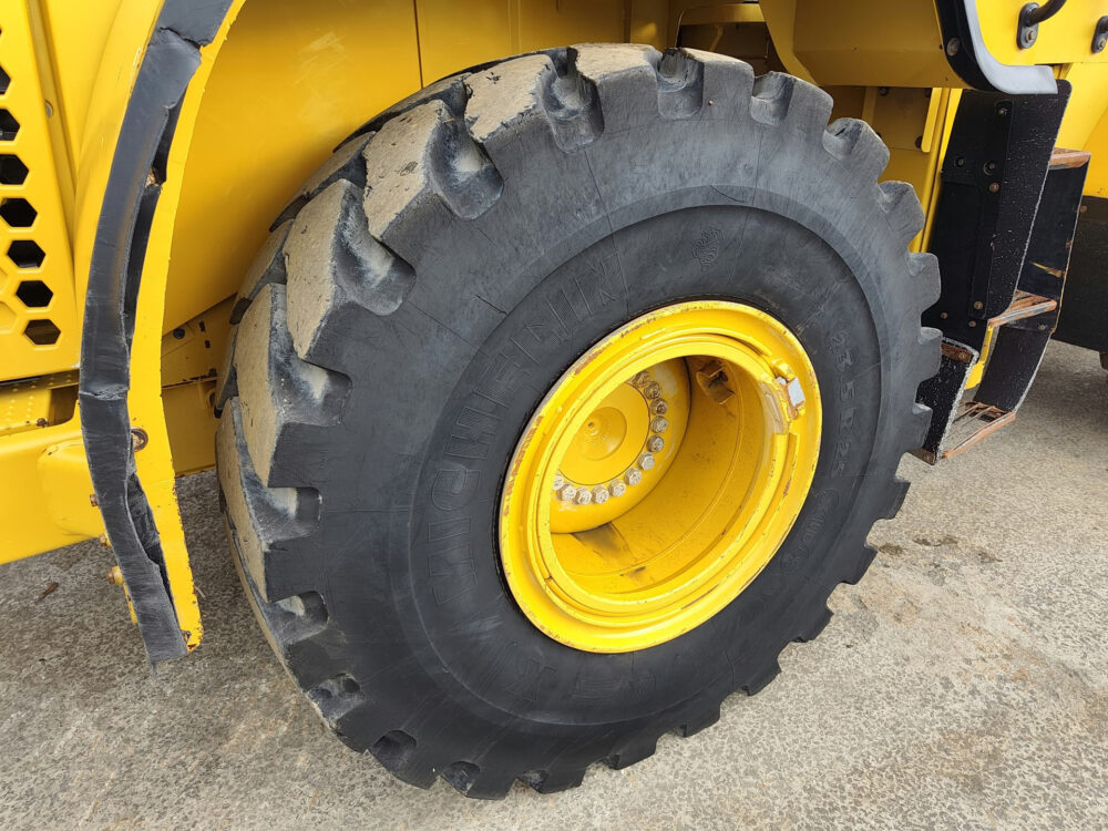 caterpillar-950-m-wiellader-2