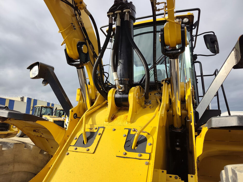 caterpillar-950-m-wiellader-2