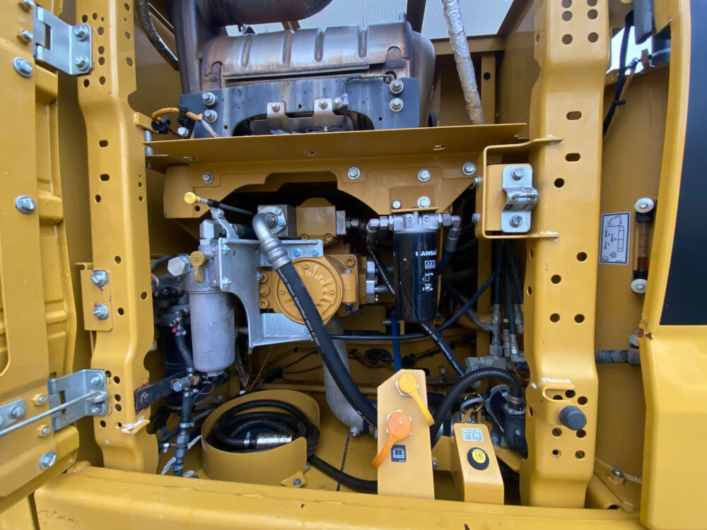 caterpillar-330-ng-rupsgraafmachine