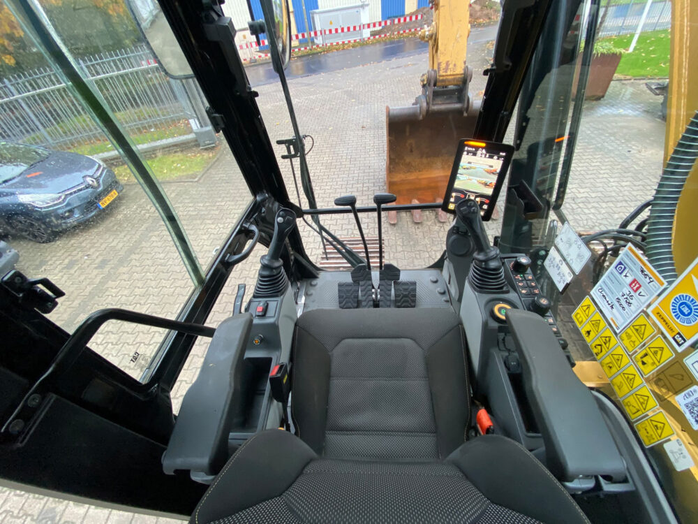 caterpillar-330-ng-rupsgraafmachine