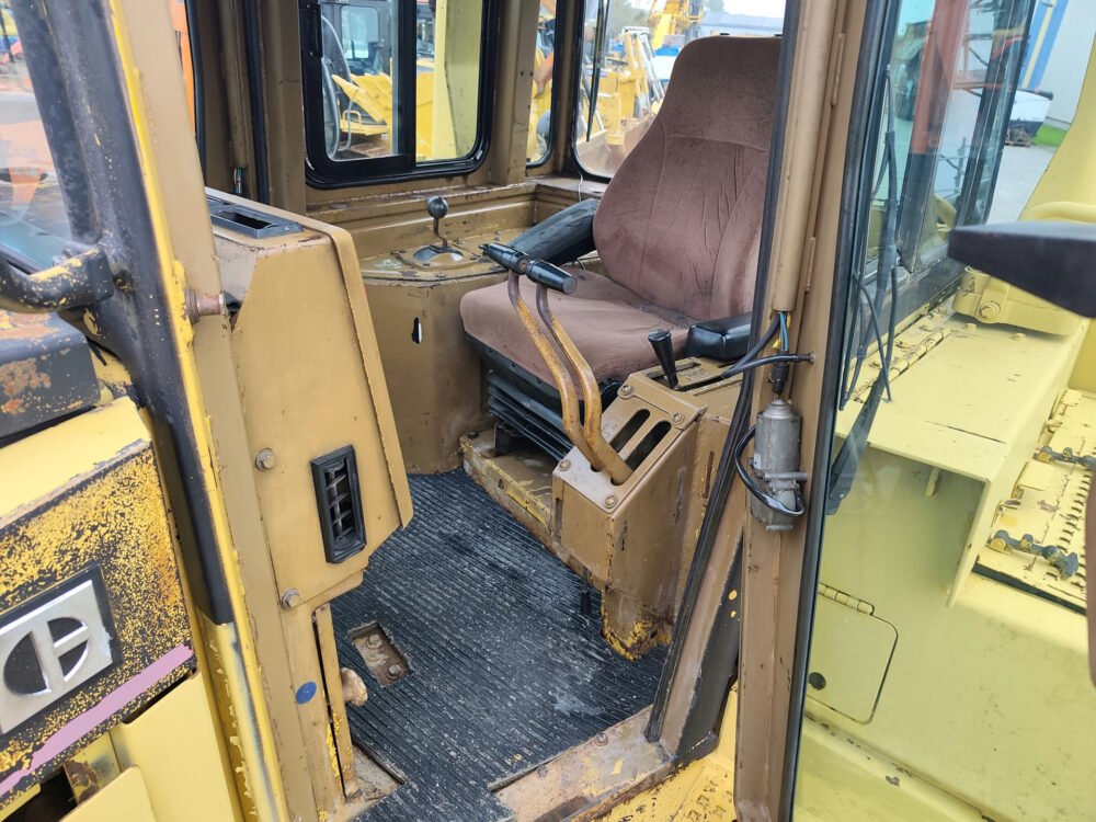 caterpillar-d6h-lgp-bulldozer