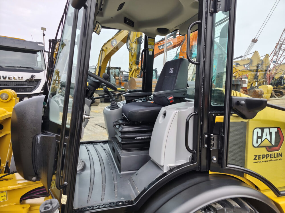 caterpillar-906m-wiellader