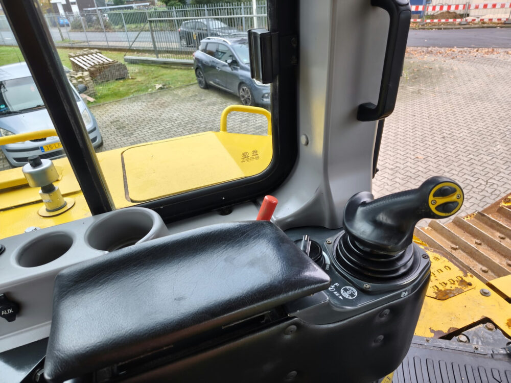 komatsu-d155-ex-8-dozer-original-6400hrs