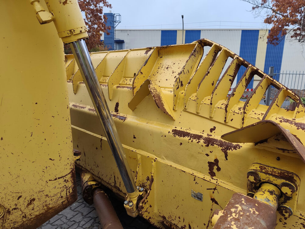 komatsu-d155-ex-8-dozer-original-6400hrs