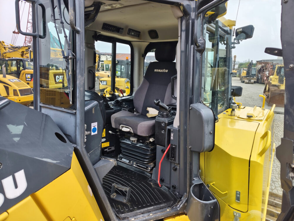 komatsu-d155-ex-8-dozer-original-6400hrs