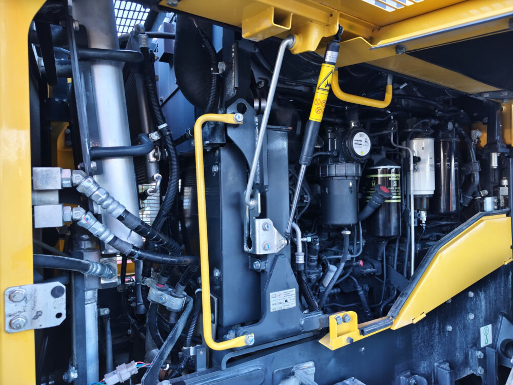 komatsu-wa470-8-wiellader