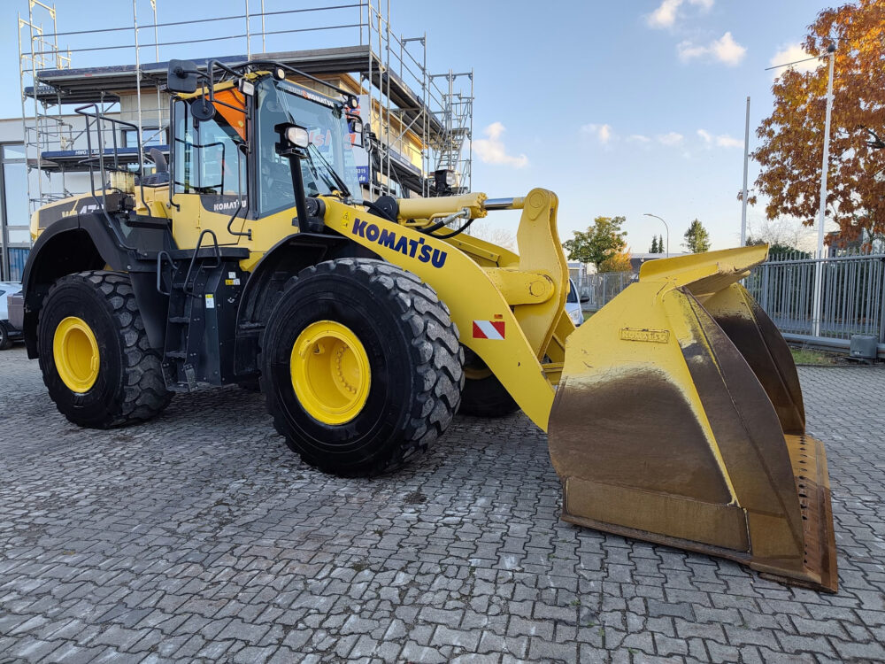 komatsu-wa470-8-wiellader